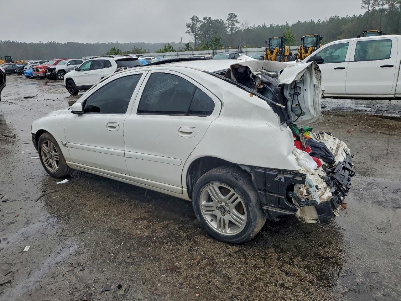 2005 VOLVO S60