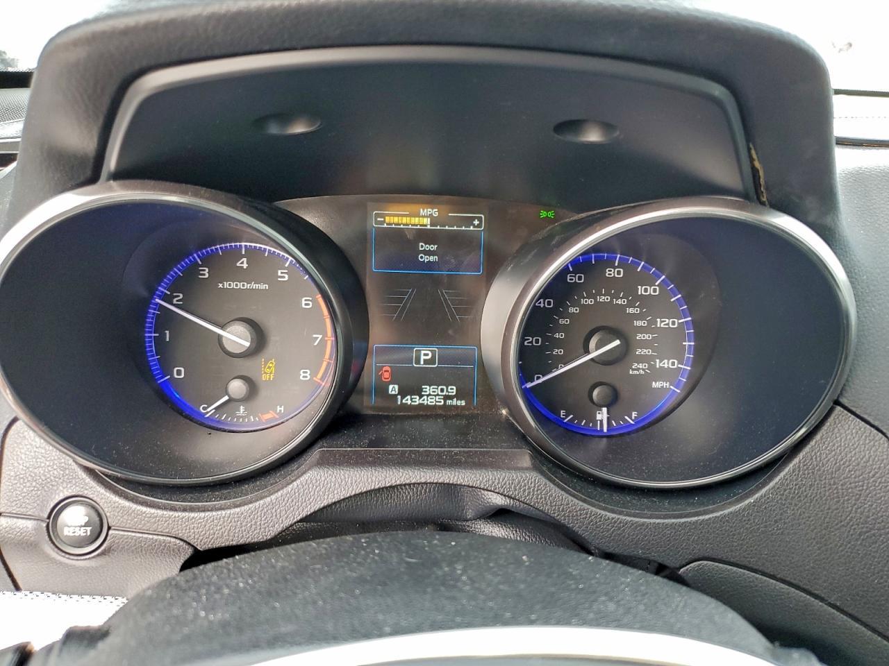 2017 SUBARU Legacy