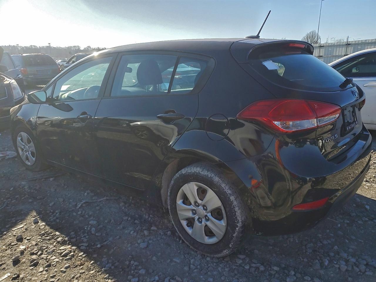 2017 KIA FORTE