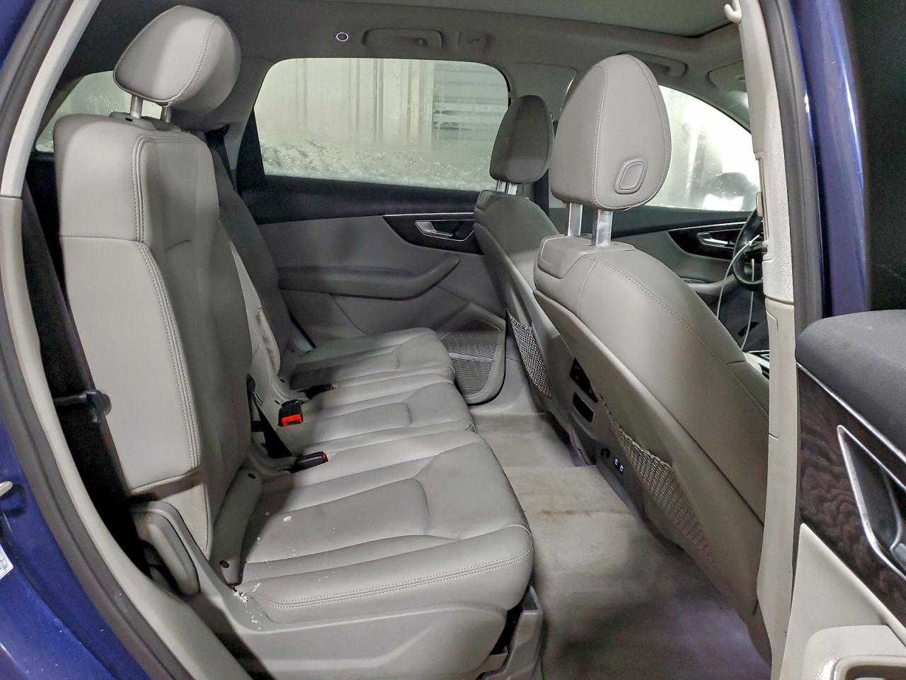 2021 AUDI Q7