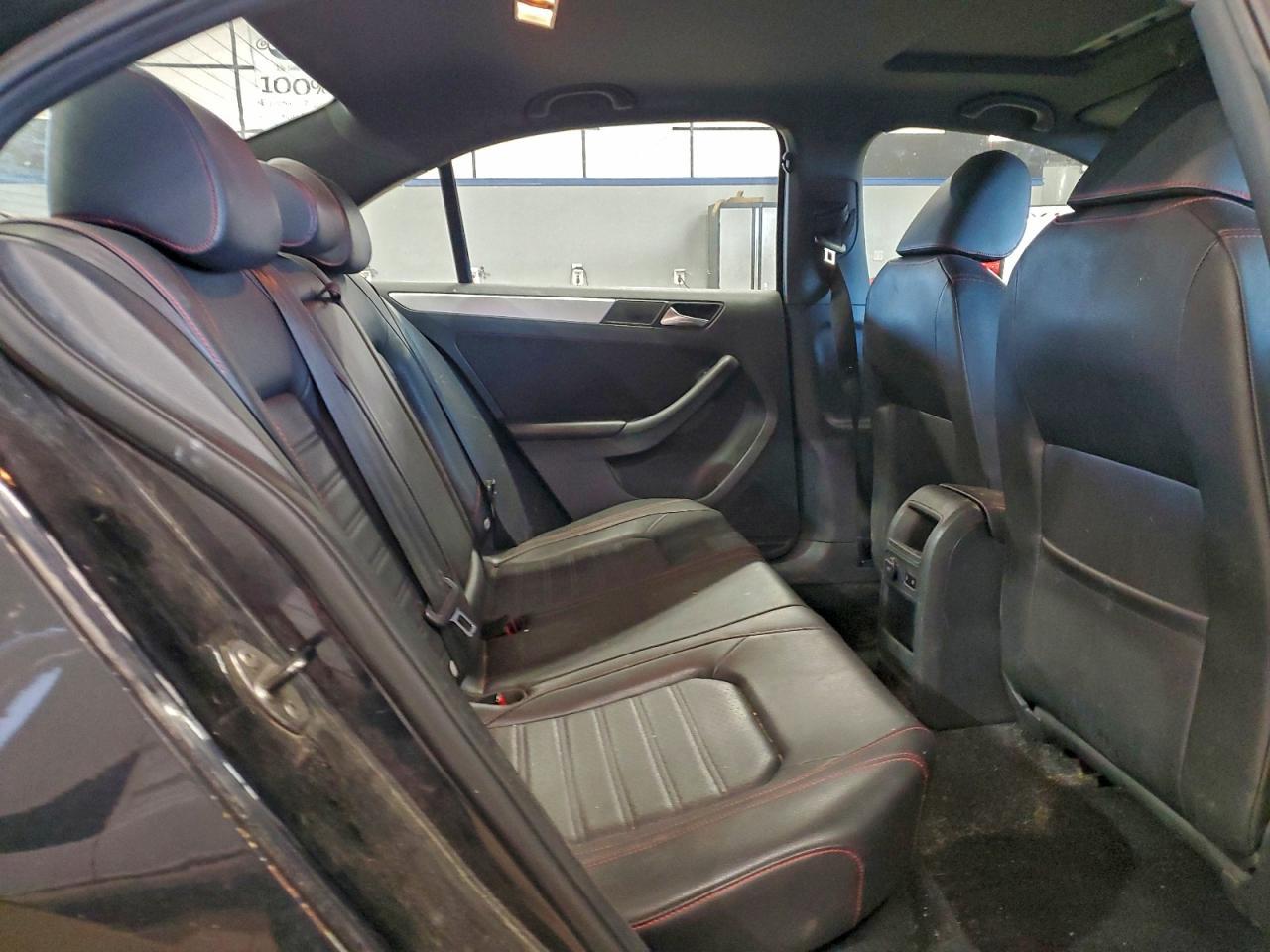 2013 VOLKSWAGEN JETTA