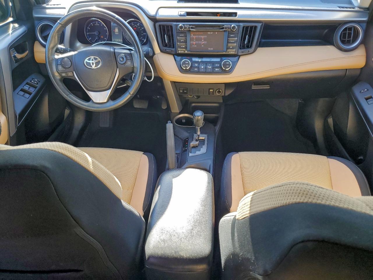 2016 TOYOTA RAV4