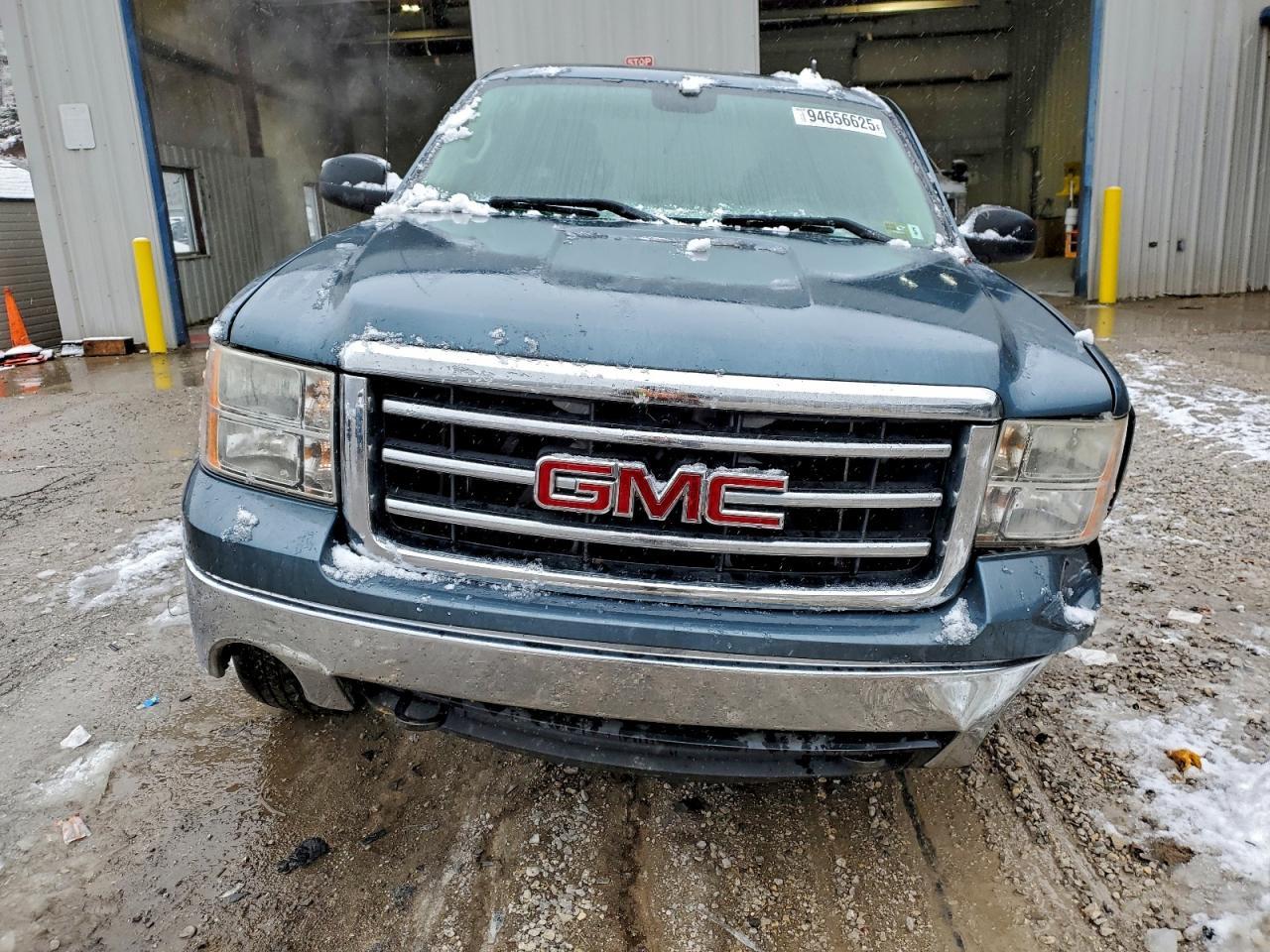 2013 GMC Sierra