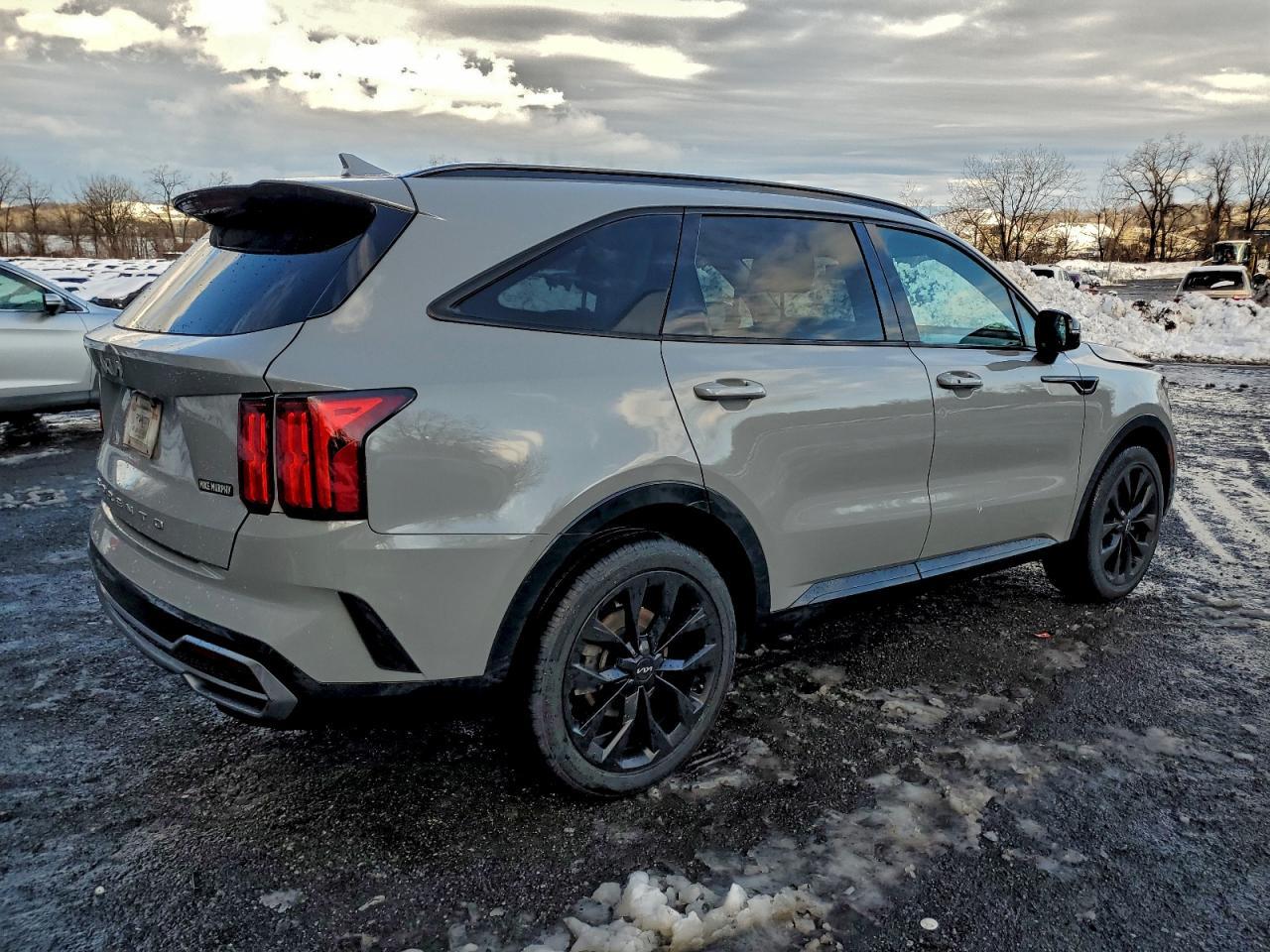 2022 KIA SORENTO