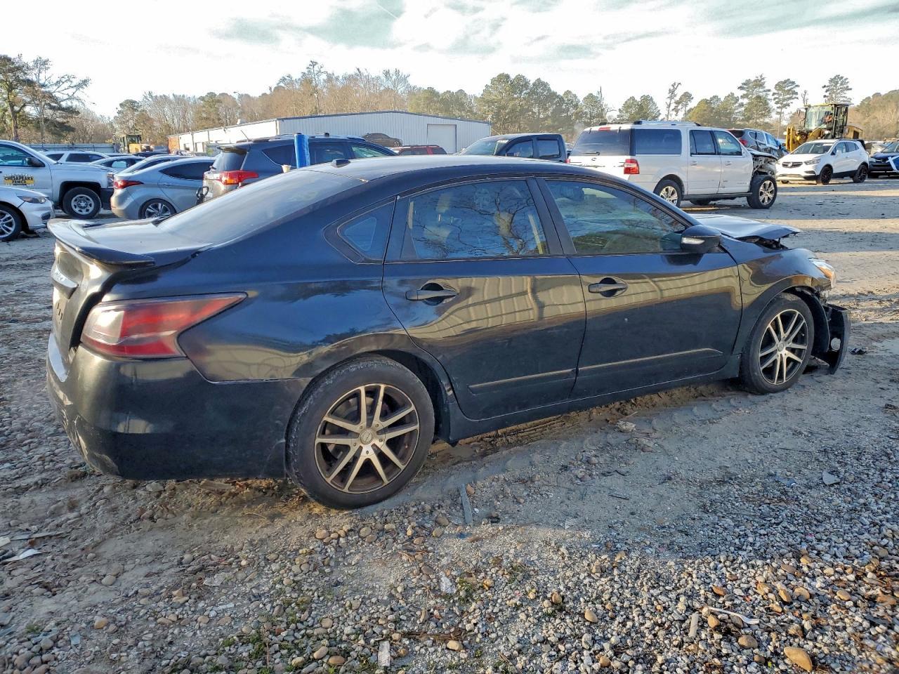2015 NISSAN ALTIMA