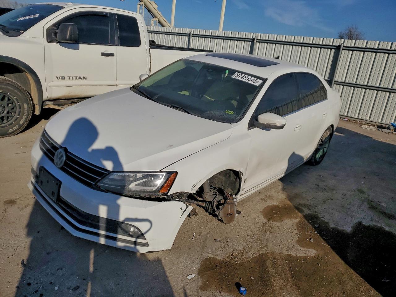 2016 VOLKSWAGEN JETTA