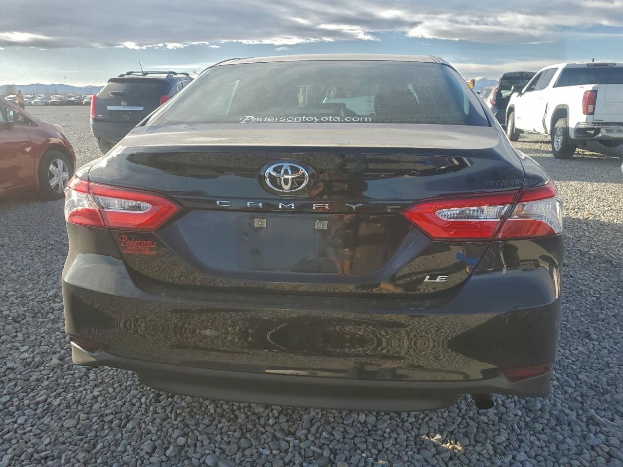 2018 TOYOTA CAMRY