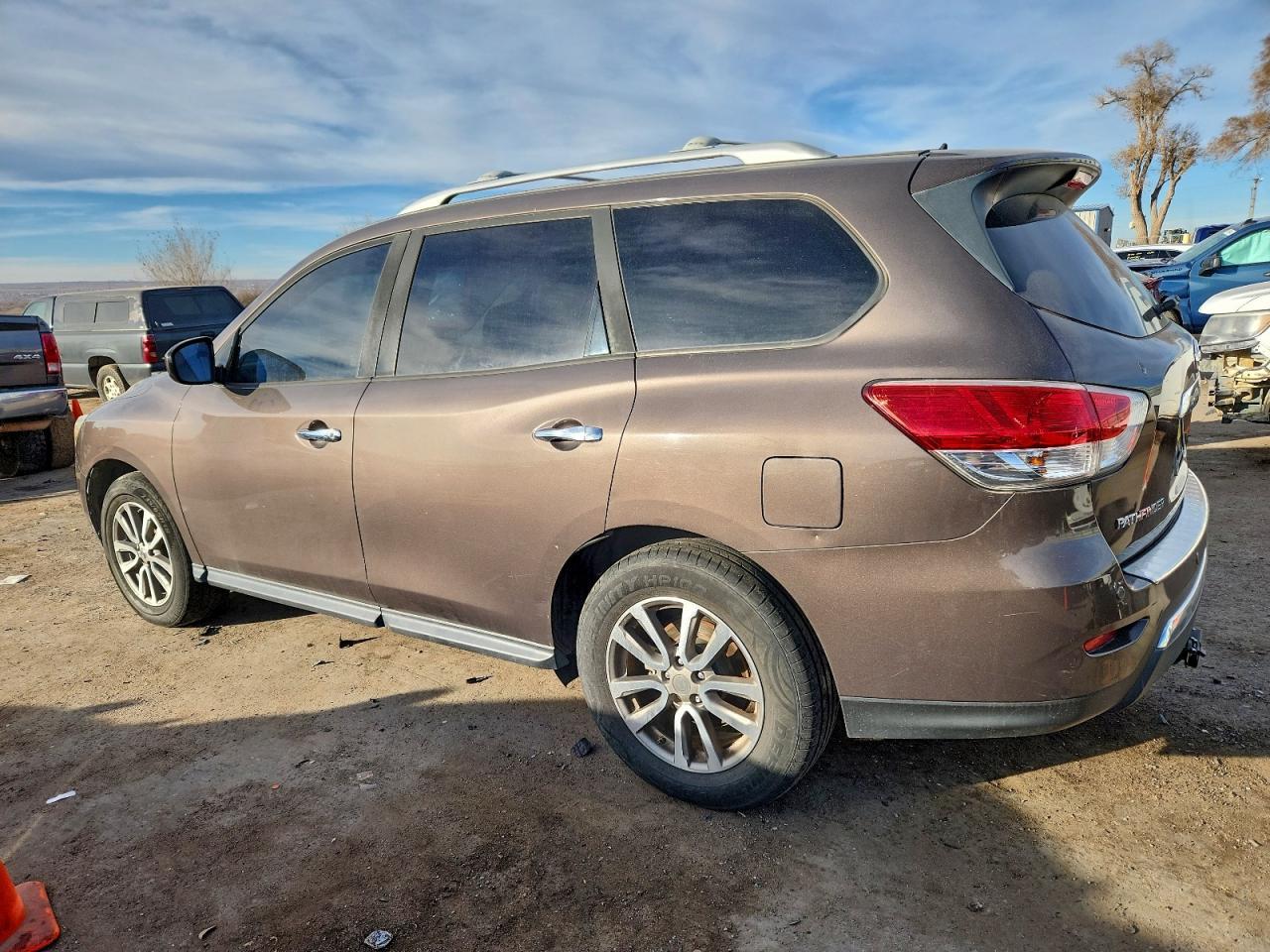 2016 NISSAN PATHFINDER