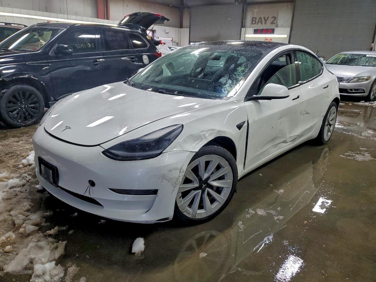 2021 TESLA MODEL 3
