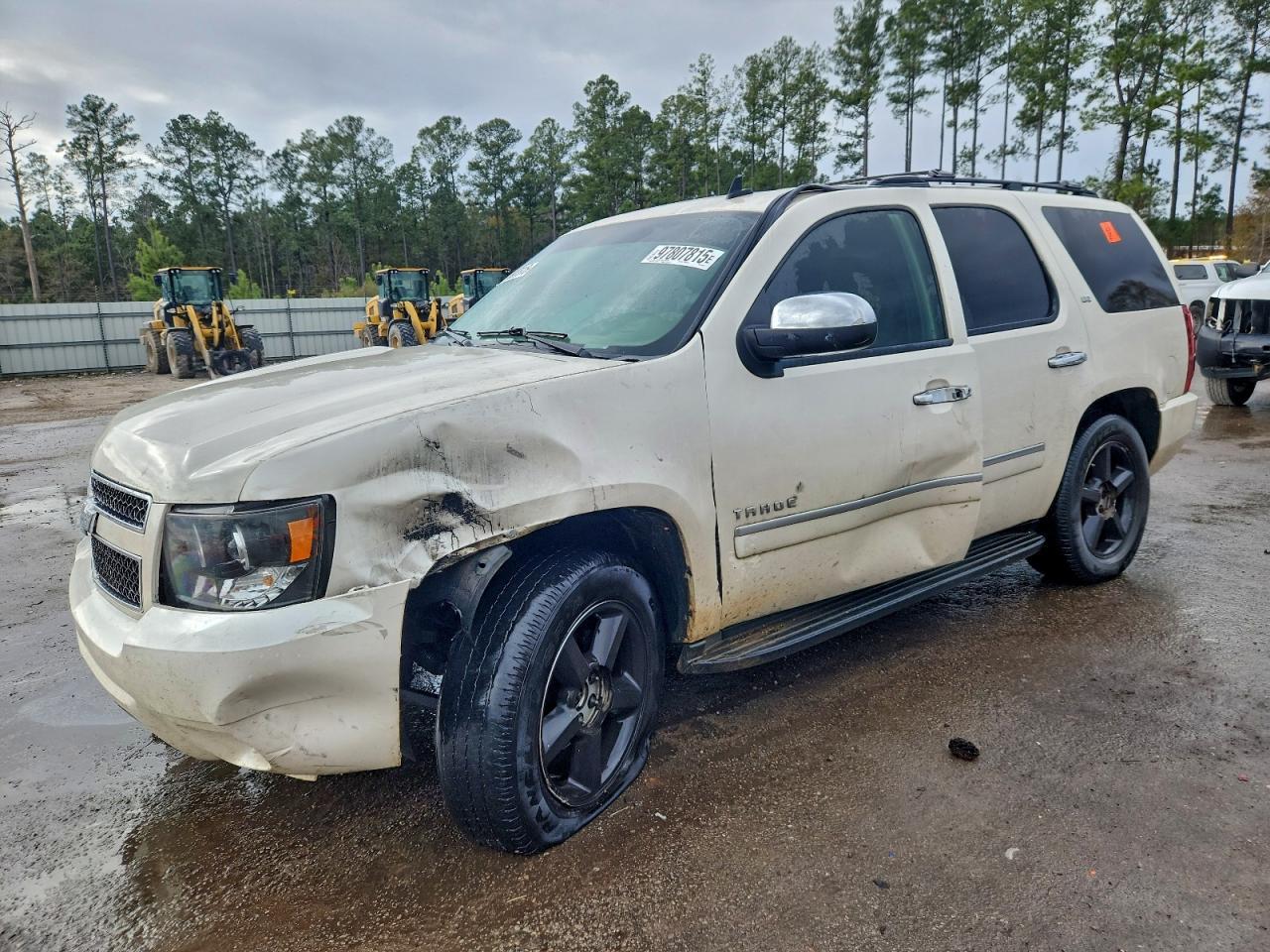 2011 CHEVROLET Tahoe