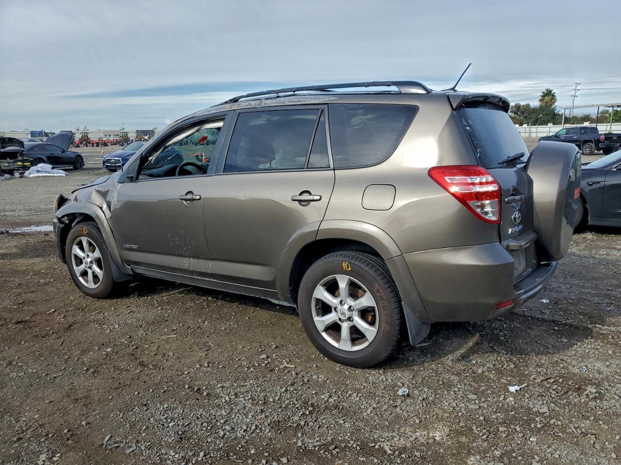 2012 TOYOTA RAV4