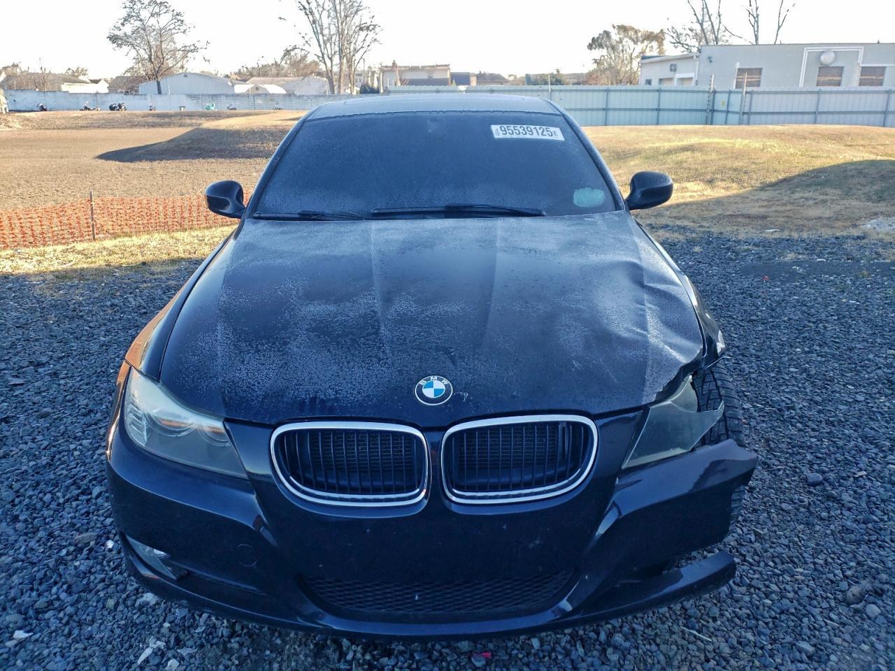 2011 BMW 3 SERIES
