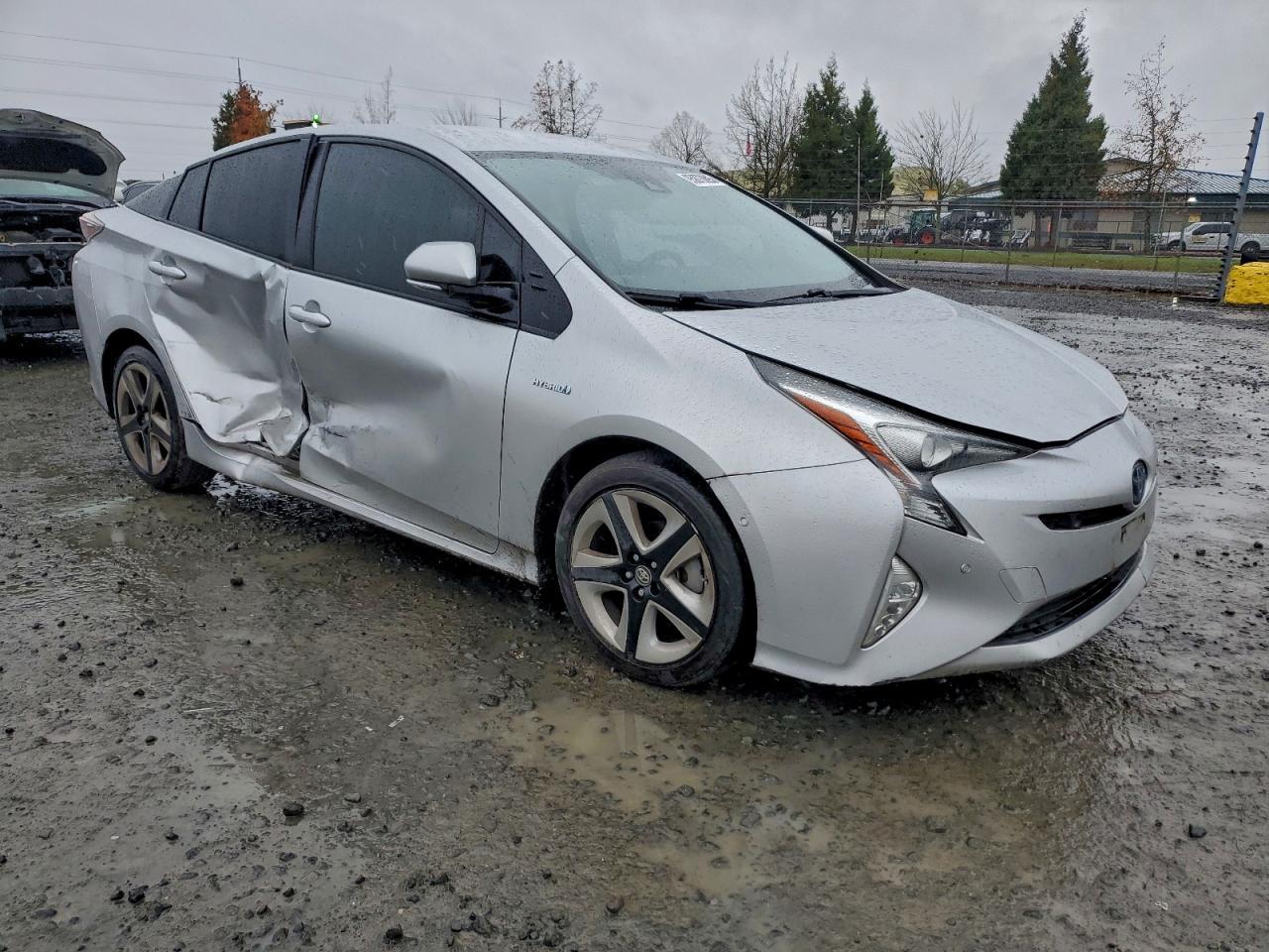 2018 TOYOTA PRIUS