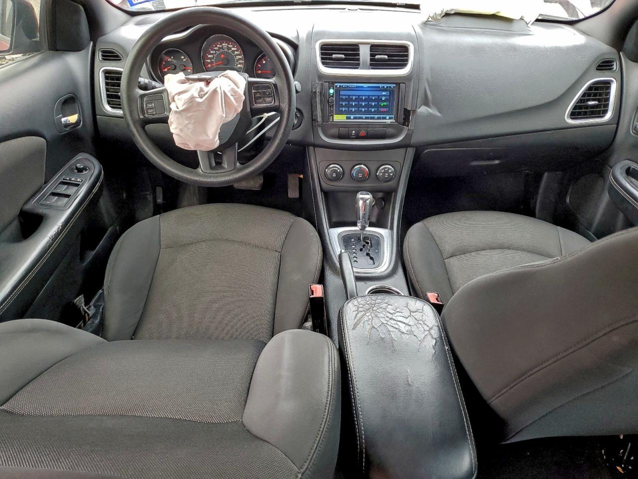 2013 DODGE Avenger