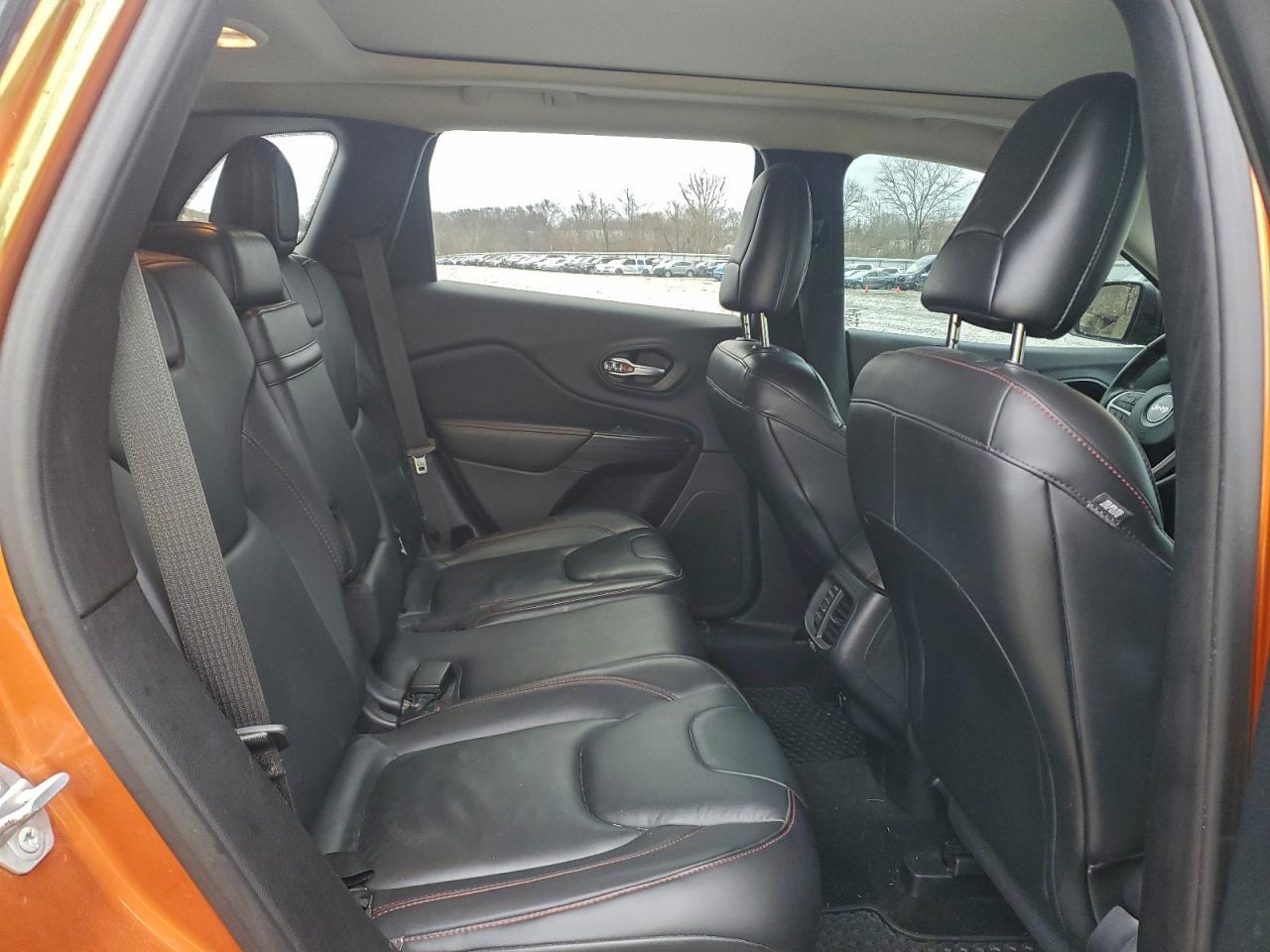 2016 JEEP CHEROKEE