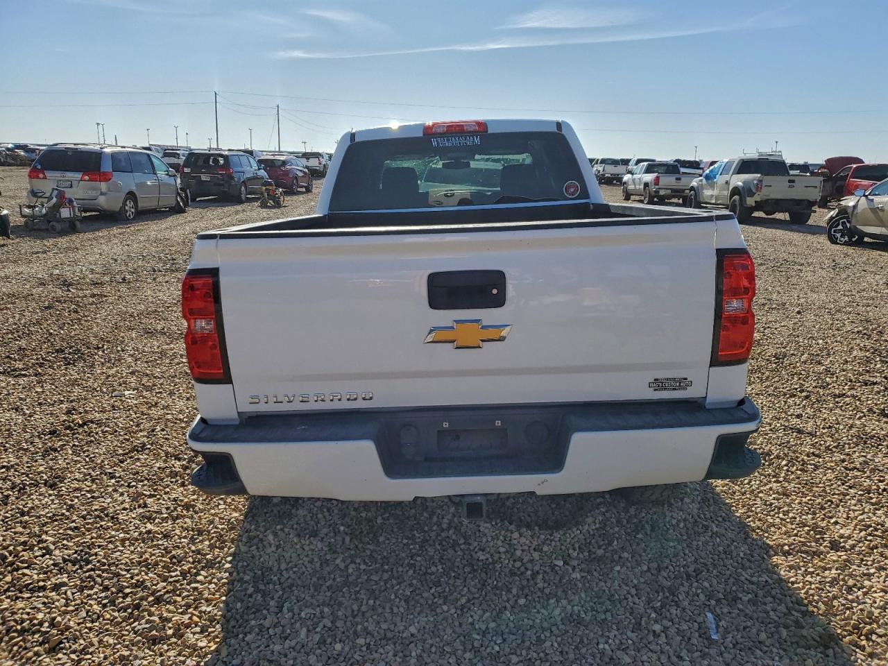 2018 CHEVROLET Silverado
