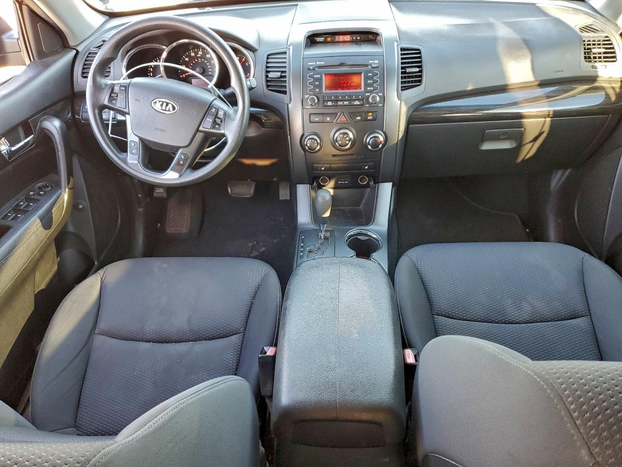 2011 KIA SORENTO