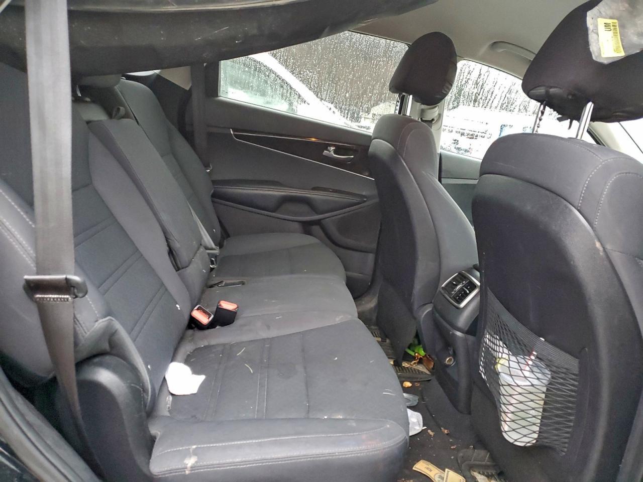 2016 KIA SORENTO