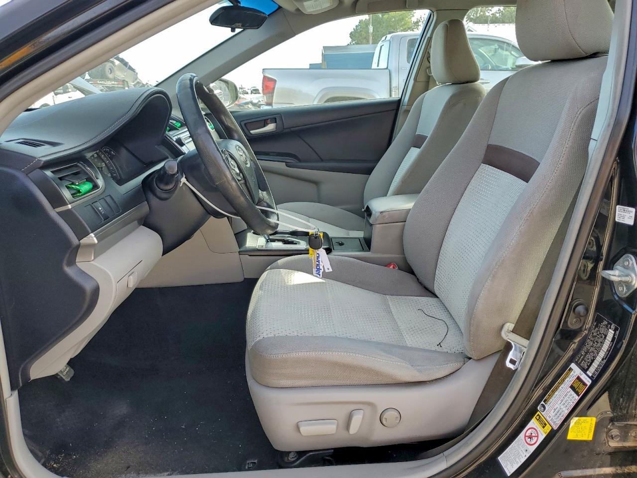 2012 TOYOTA CAMRY