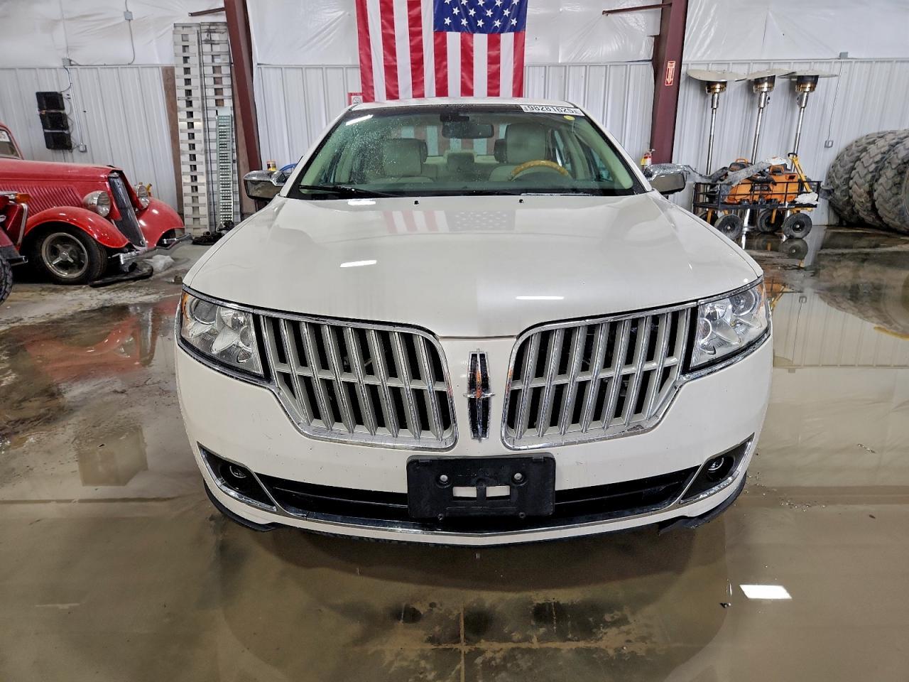 2012 LINCOLN MKZ