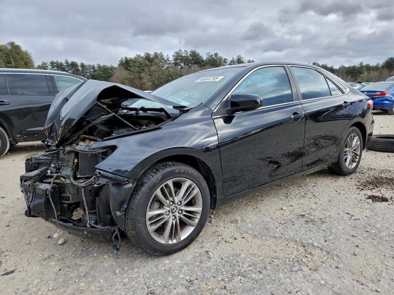 2015 TOYOTA CAMRY