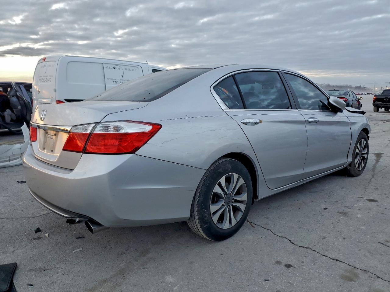 2013 HONDA ACCORD