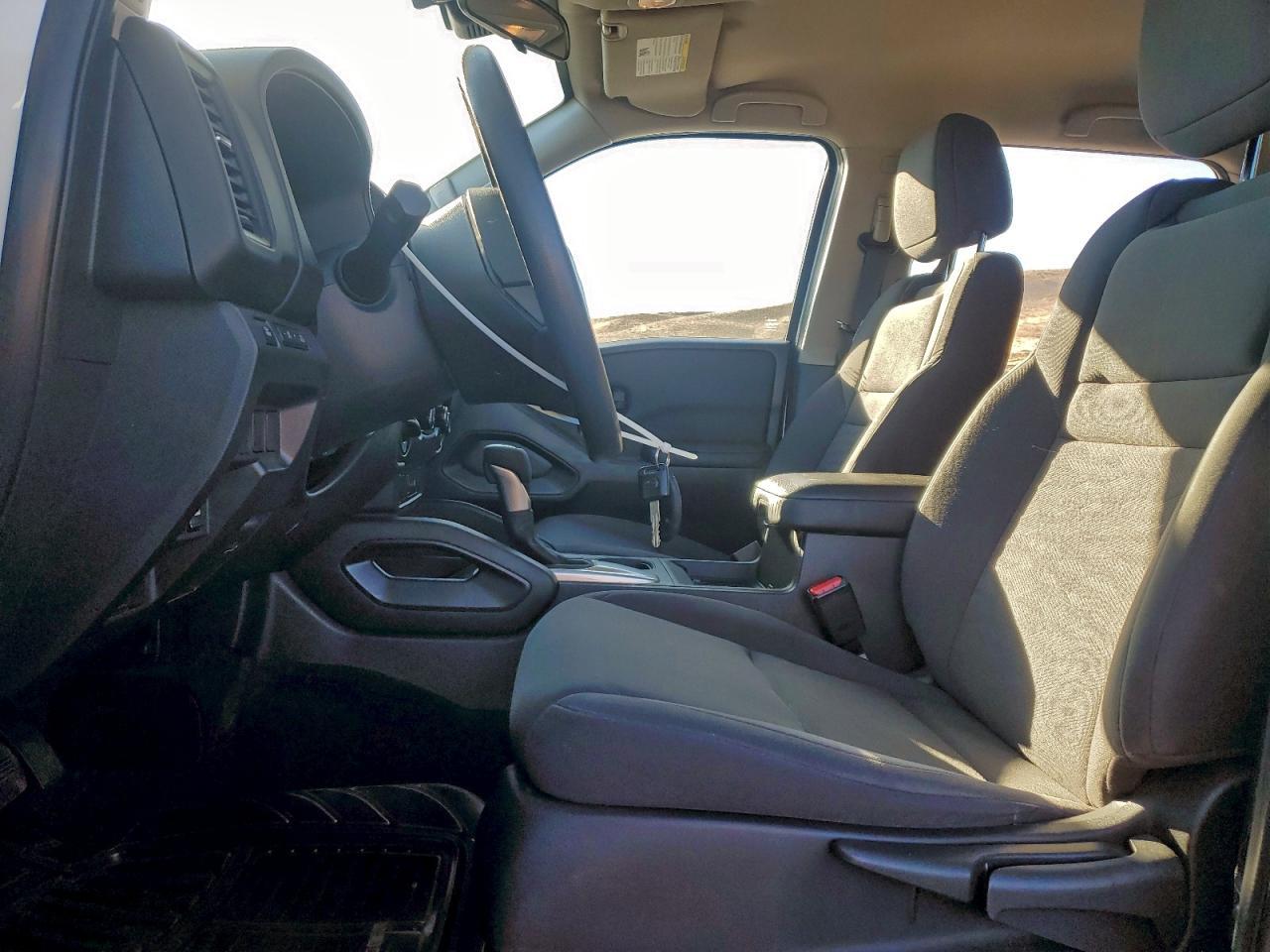 2022 NISSAN Frontier