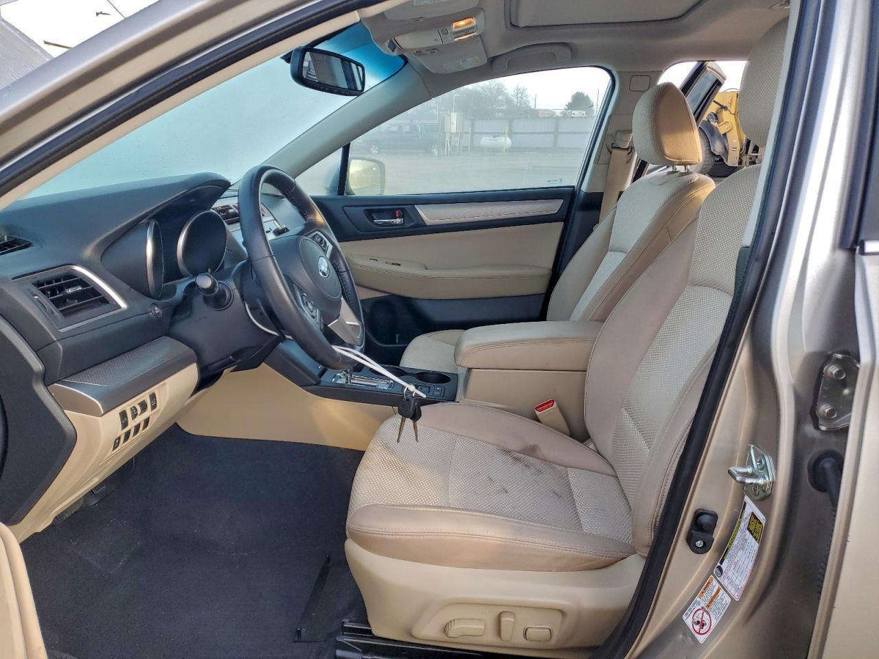 2015 SUBARU Outback