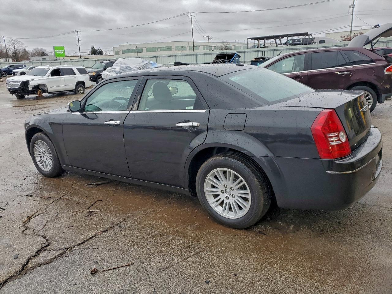 2010 CHRYSLER 300