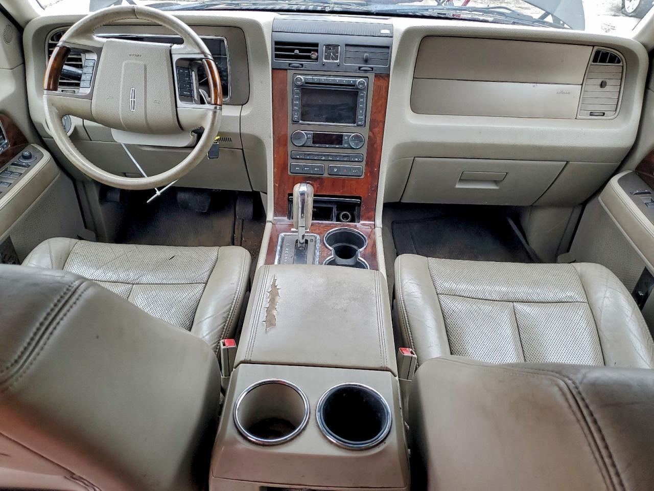 2012 LINCOLN Navigator
