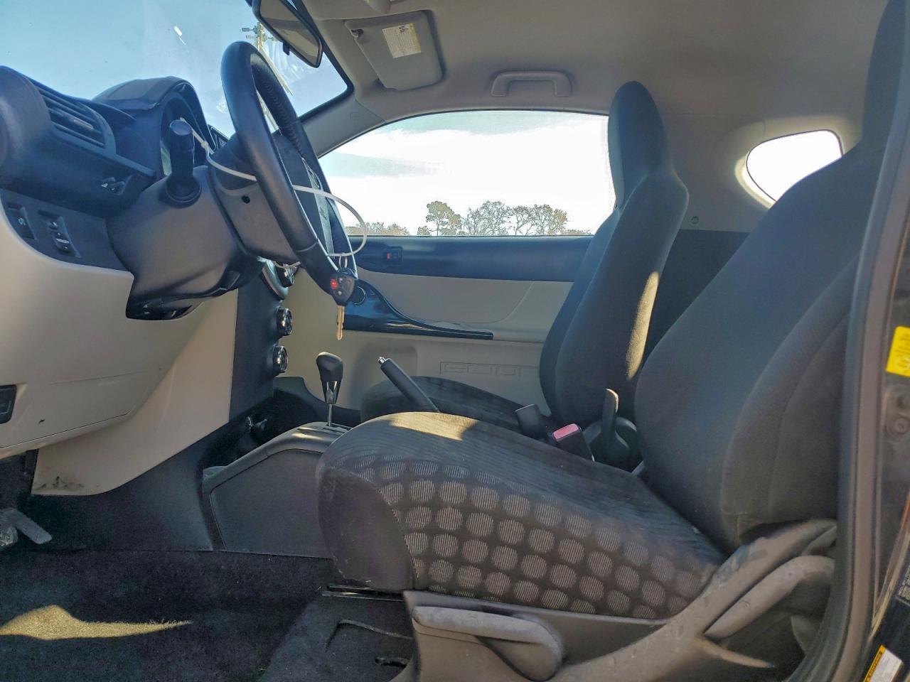 2012 TOYOTA SCION