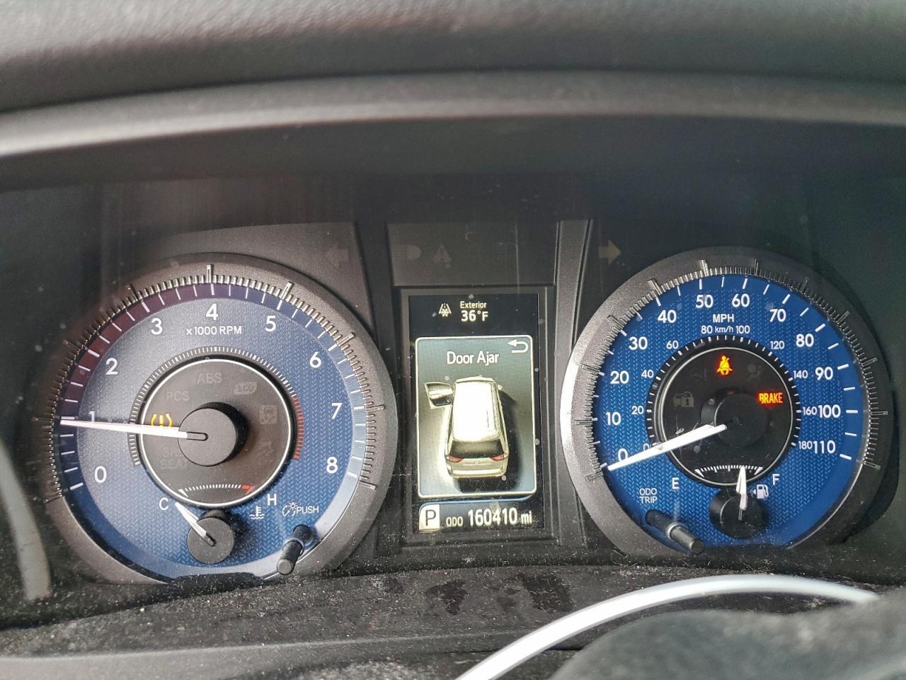 2015 TOYOTA SIENNA