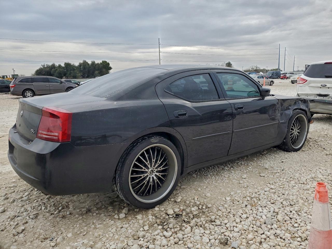 2006 DODGE CHARGER