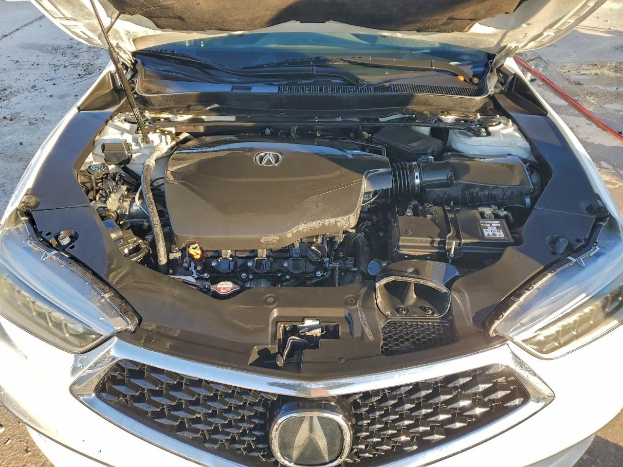 2018 ACURA TLX