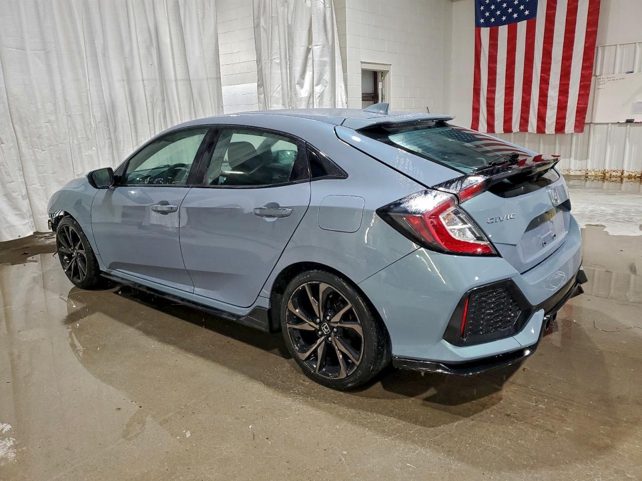 2018 HONDA CIVIC