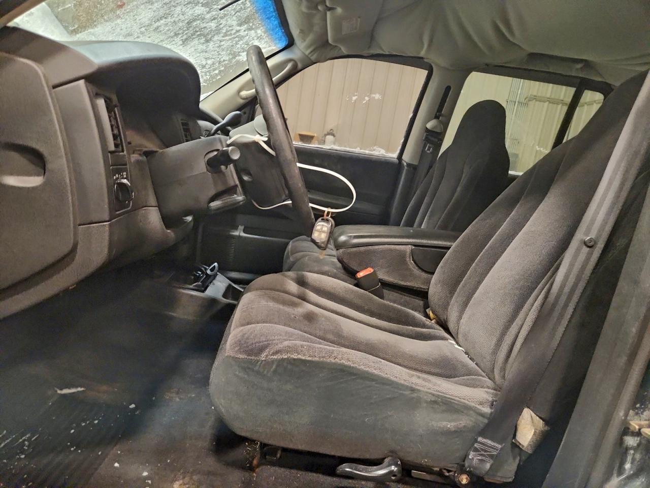 2002 DODGE Dakota