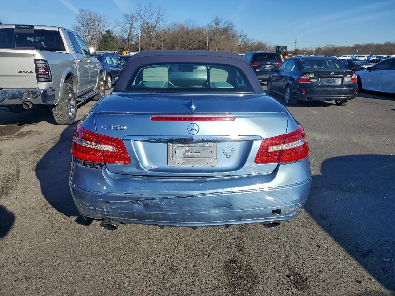 2012 MERCEDES-BENZ E-Class