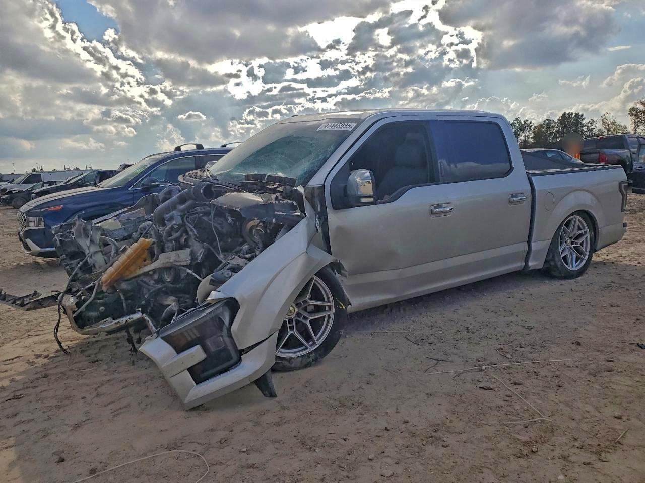 2016 FORD F-150