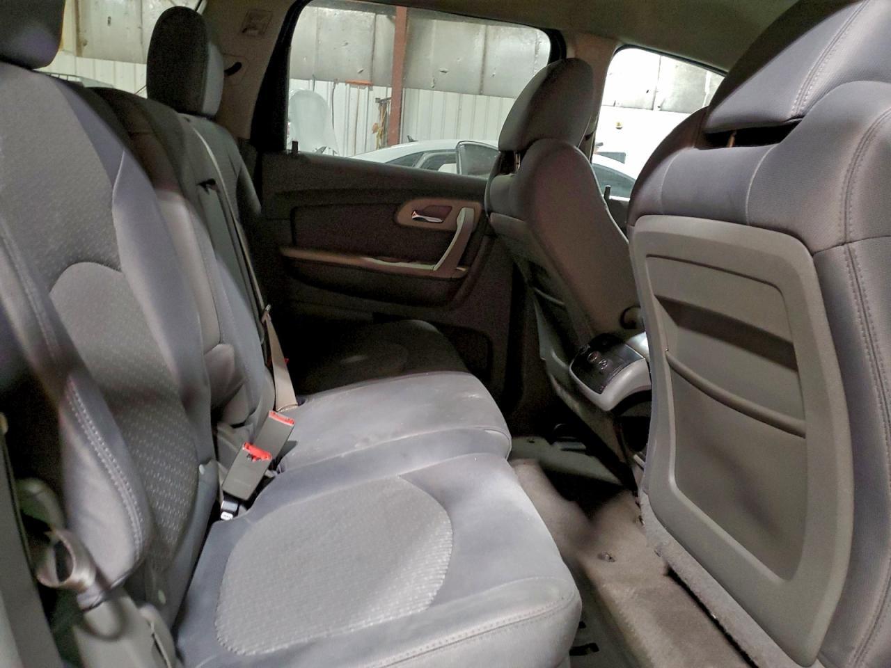 2011 CHEVROLET TRAVERSE