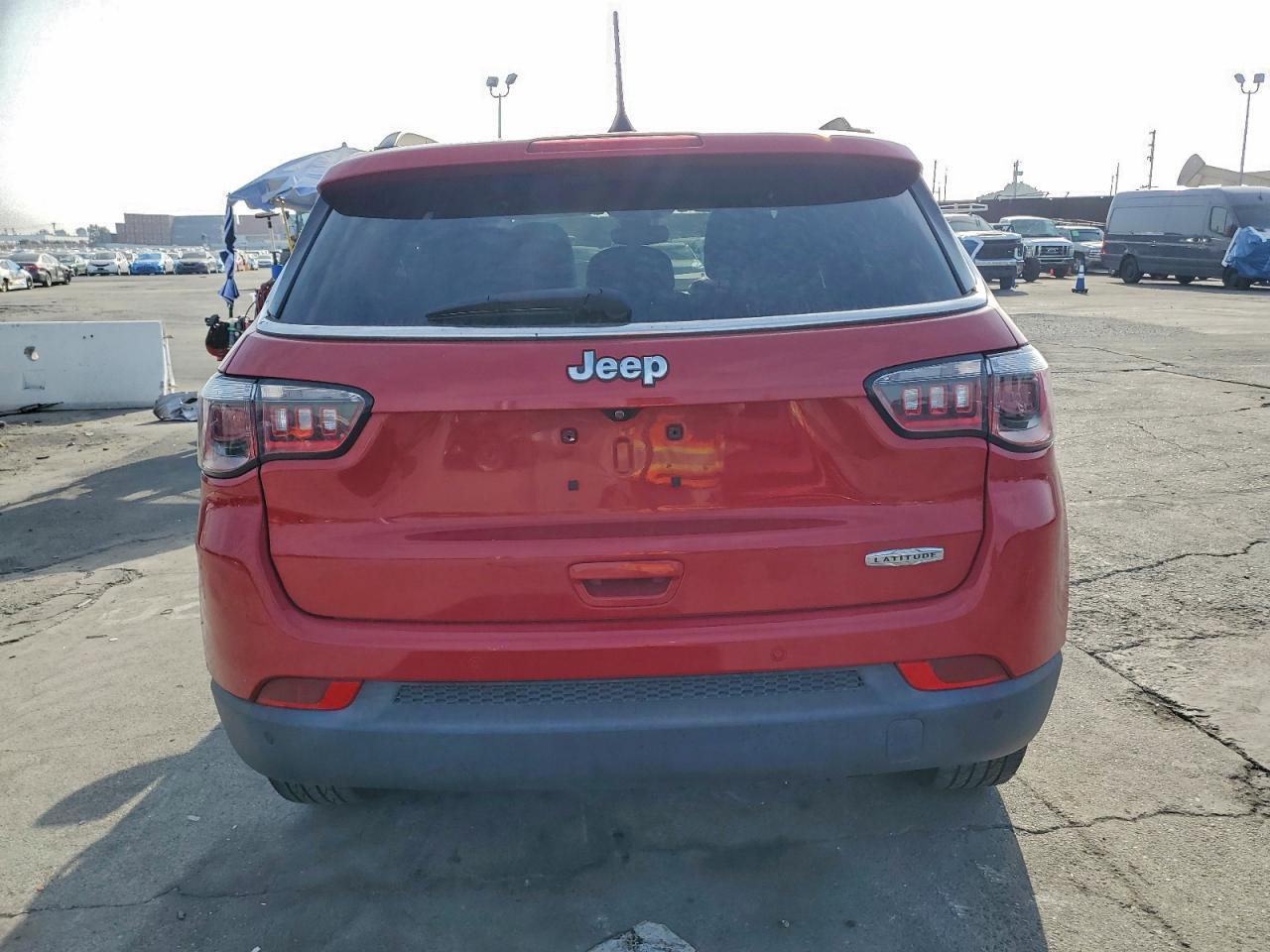 2020 JEEP Compass
