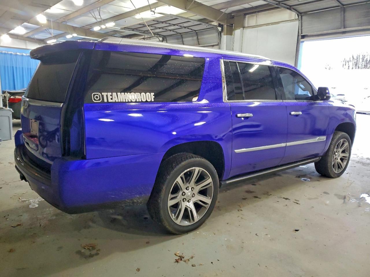 2016 CADILLAC Escalade ESV