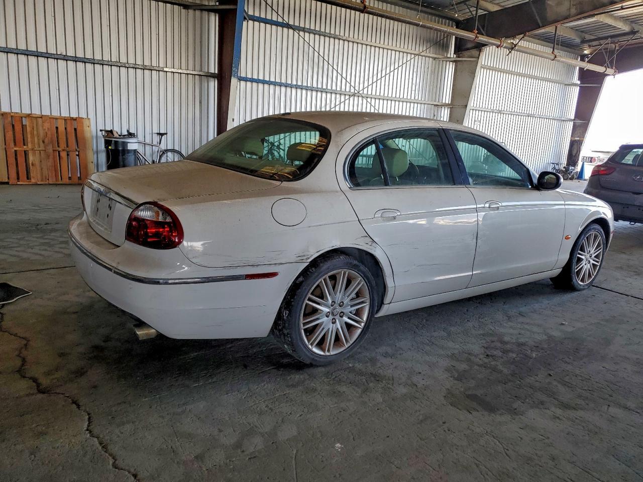 2006 JAGUAR S-Type