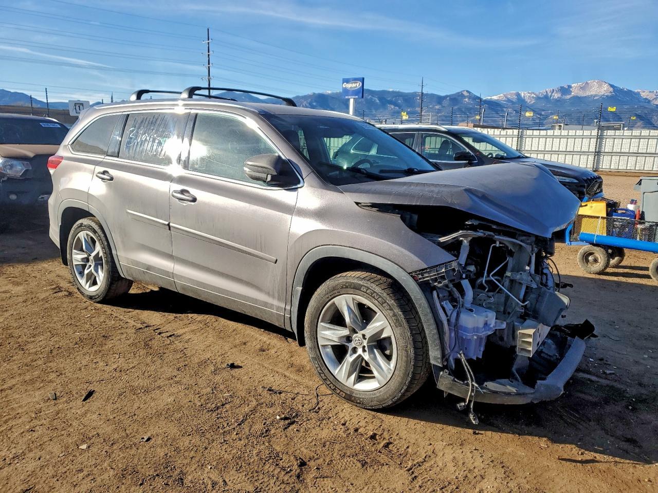 2019 TOYOTA HIGHLANDER