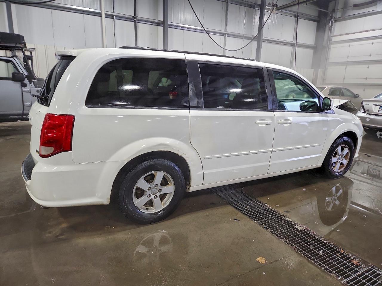 2012 DODGE GRAND CARAVAN