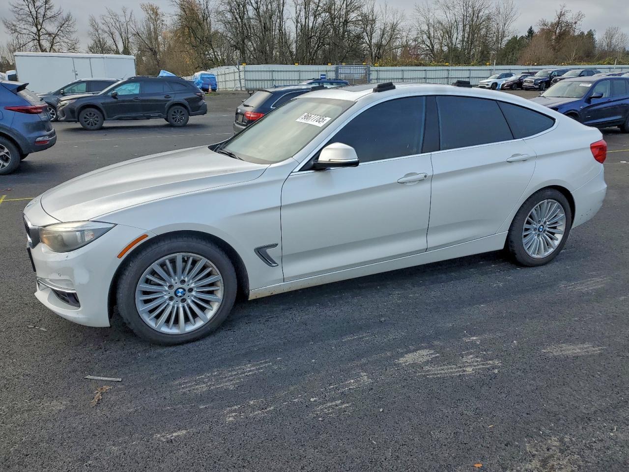 2015 BMW 3 SERIES