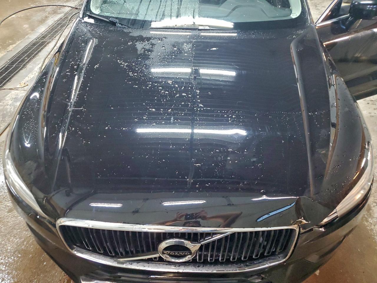 2021 VOLVO XC60