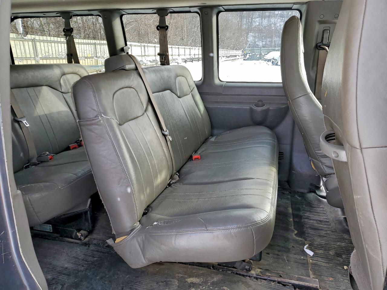 2017 CHEVROLET EXPRESS 2500