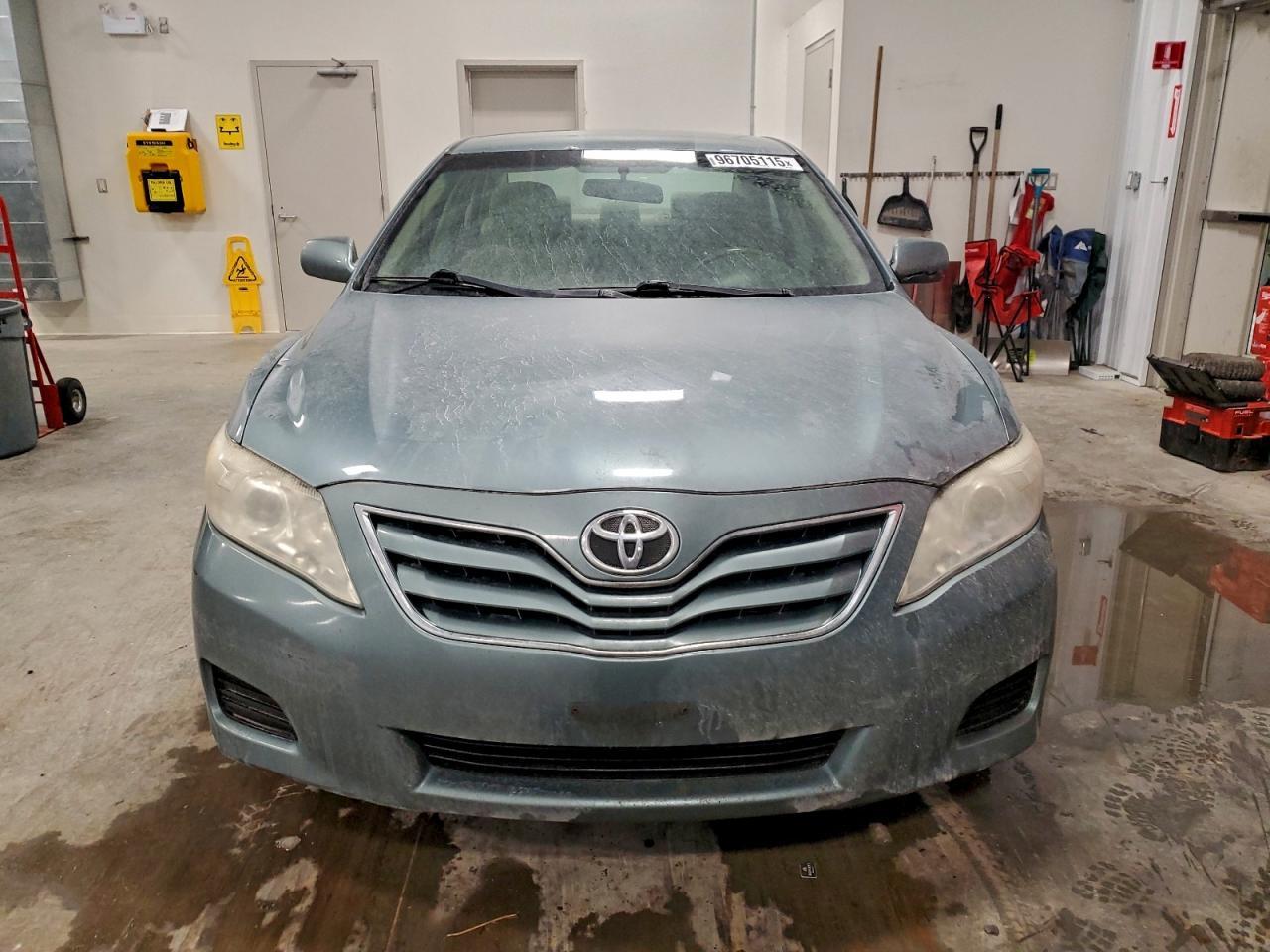 2010 TOYOTA CAMRY