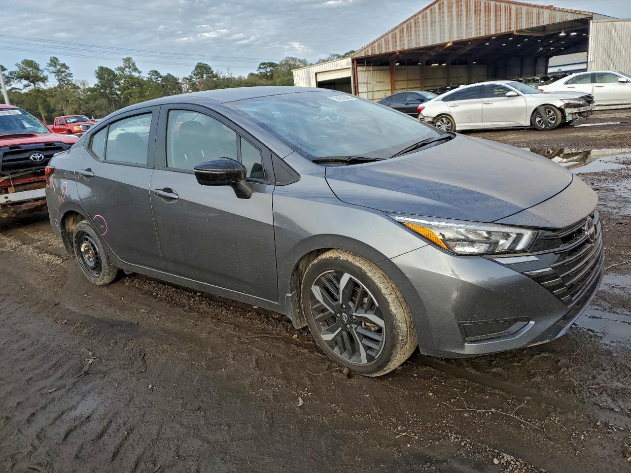 2024 NISSAN VERSA