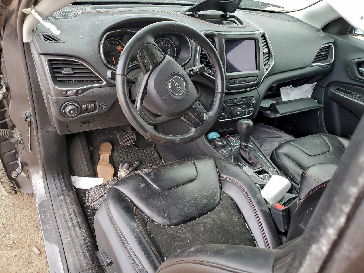 2019 JEEP CHEROKEE